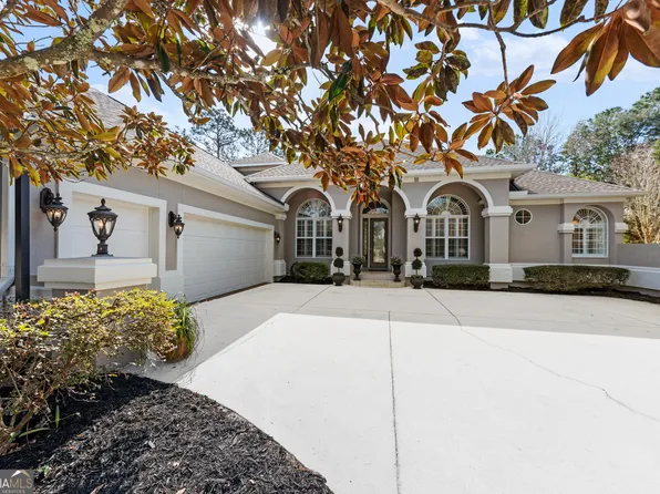 207 Osprey Cir, Saint Marys, GA 31558