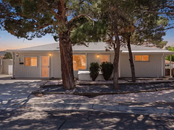 9516 Cordova Ave NE, Albuquerque, NM 87112