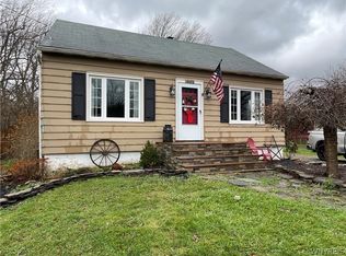 12372 Nice Rd, Akron, NY 14001