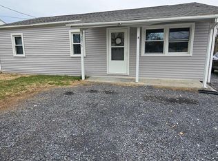 2015 Senseny Rd, Winchester, VA 22602