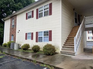 2914 Creekview Ct APT C, High Pt, NC 27265