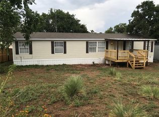 902 Apache Dr, Burnet, TX 78611