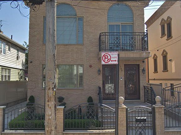 4th image of 1150 74th St #1