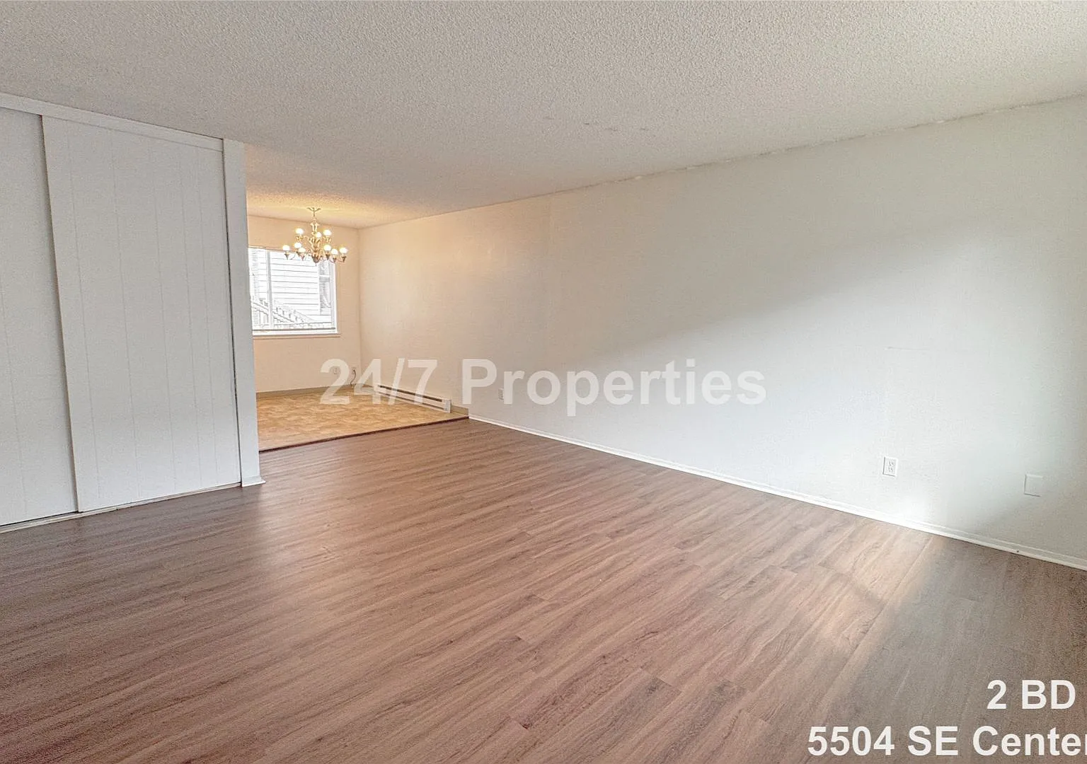 Updated 2 BD | 1 BA w/ Parking - FoPo — Photo 2
