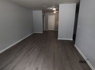 221 N Patton St #221, Florence, AL 35630