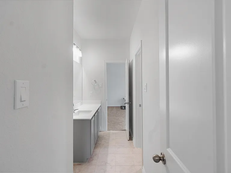 2600 Rocket Bend Dr — Photo 31