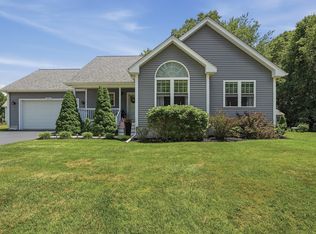 1001 Bayberry Dr, Dighton, MA 02715