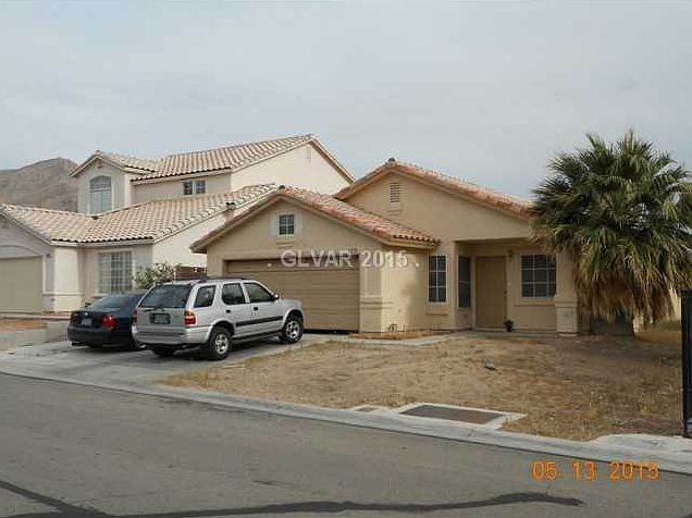 1st image of 6579 Clover Wood Ln
