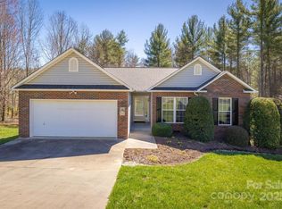 105 S River Glen Dr, Morganton, NC 28655
