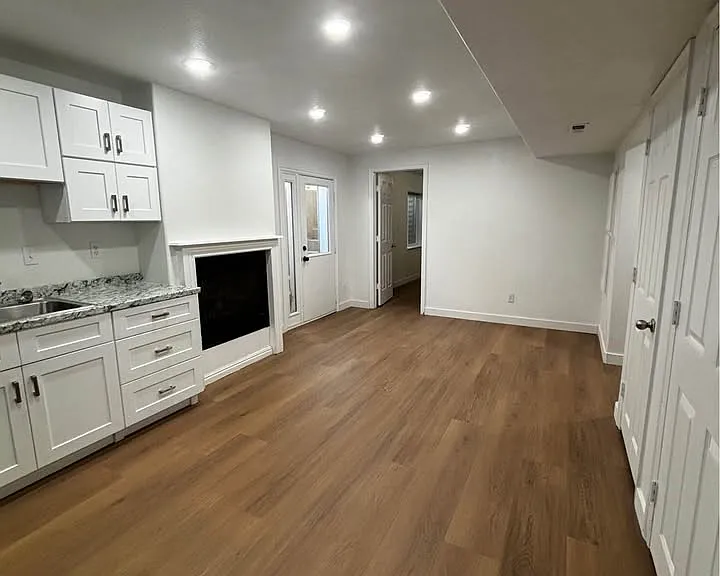 2879 E Ruby Valley Dr — Photo 2