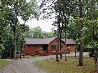 1772 York Rd, Crossville, TN 38555