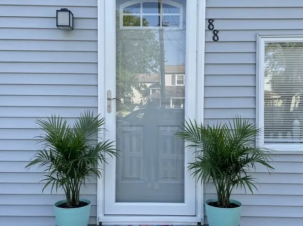 (undisclosed Address), Middletown, NJ 07748