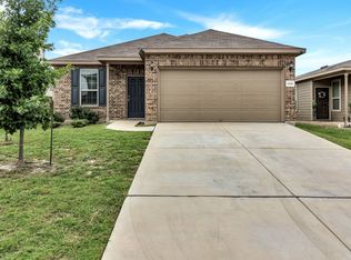 5216 Cressler Ln, Jarrell, TX 76537