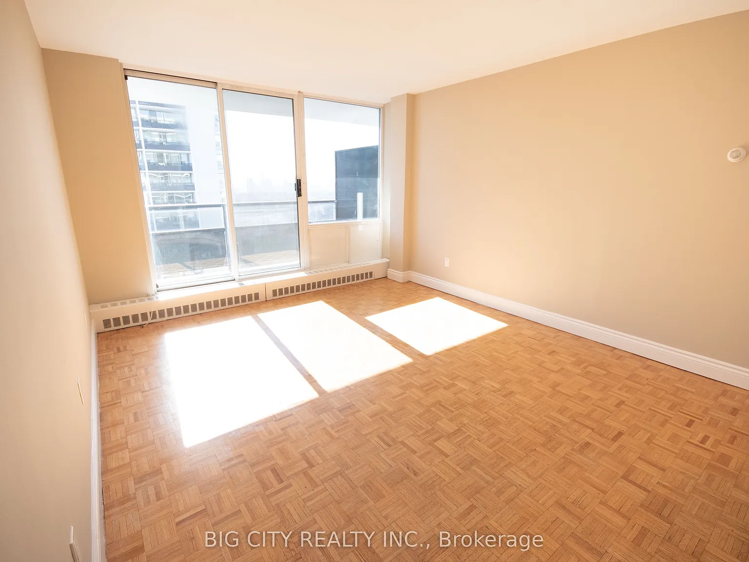 1 bed, $1,895 — Photo 3