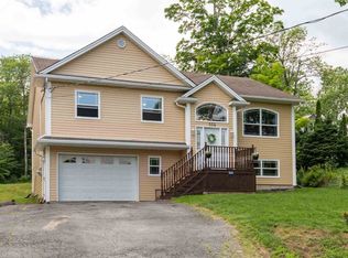 104 Sherri Ln, Beaver Bank, NS B4G1A8