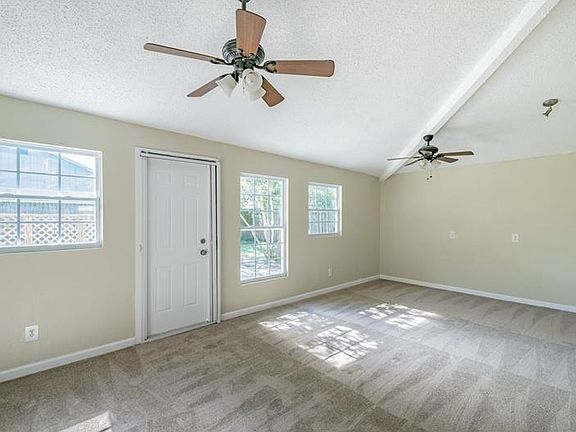 2nd image of 1624 Spinningwheel Dr