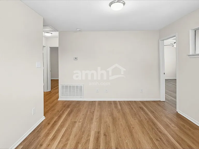 10815 Canter Spur — Photo 9