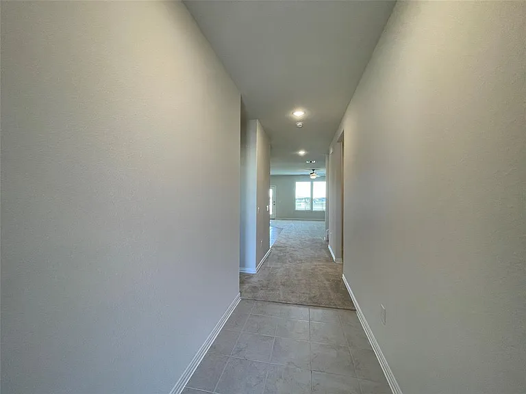 1805 Nelson St — Photo 17