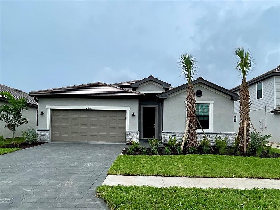 1st image of 14240 Winding Cedar Way