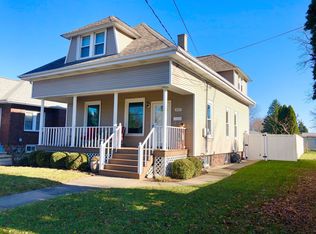 1017 Church St, Peru, IL 61354