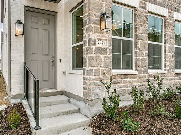 3rd image of 9944 Hennings St #0