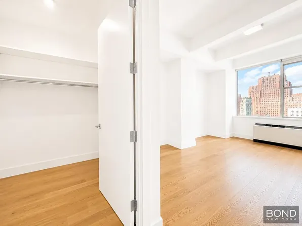 326 Greenwich Street image 1 of 7