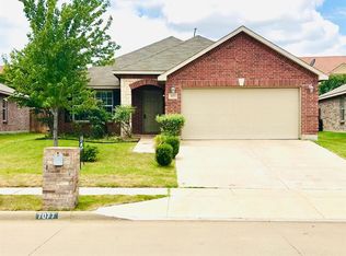 7077 Derbyshire Dr, Fort Worth, TX 76137