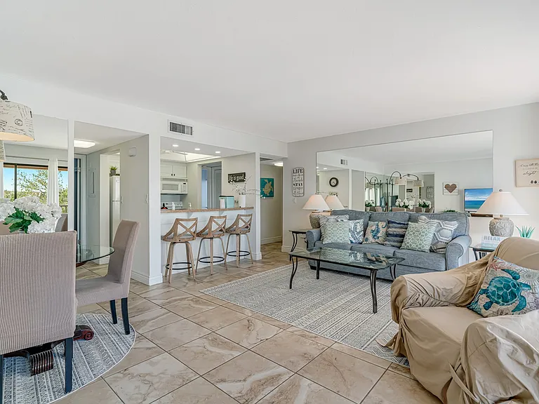 1400 Cove II Pl — Photo 4