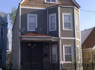 3530 W Wolfram St APT 1, Chicago, IL 60618