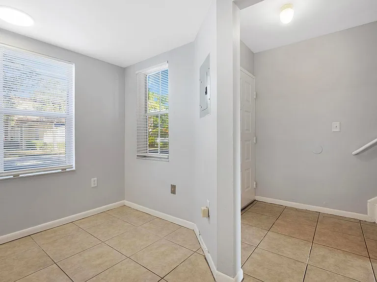4080 NW 90th Ave — Photo 38
