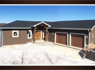 234 River Oaks Dr, Camdenton, MO 65020