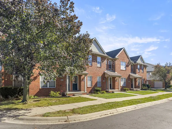 13065 Turnberry Ct, Southgate, MI 48195