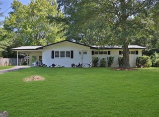 4340 W Linda Dr, Douglasville, GA 30134