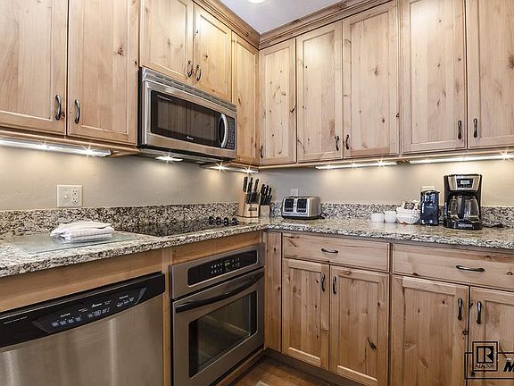 5th image of 2415 Storm Meadows Dr #9