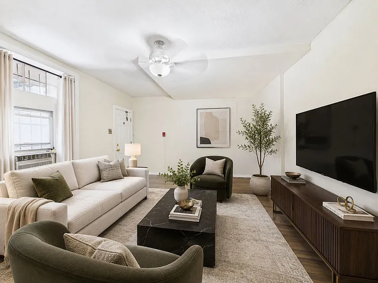 111 S 21st Street — Photo 3