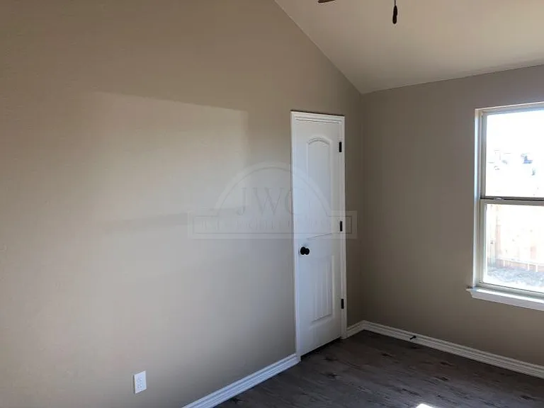 4314 Hunters Place Dr — Photo 12