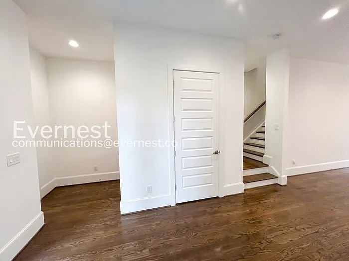 1099 Briar Cove Cir — Photo 5