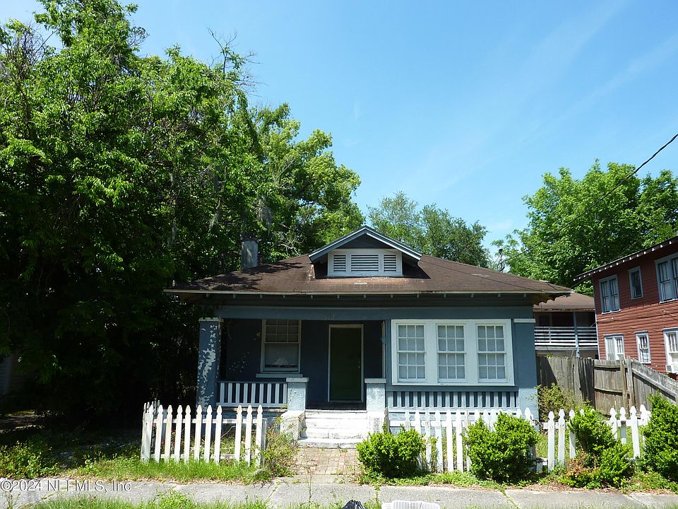 1st image of 125 16TH Street