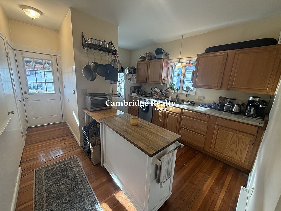 1st image of 127 Hillsdale Rd #2T