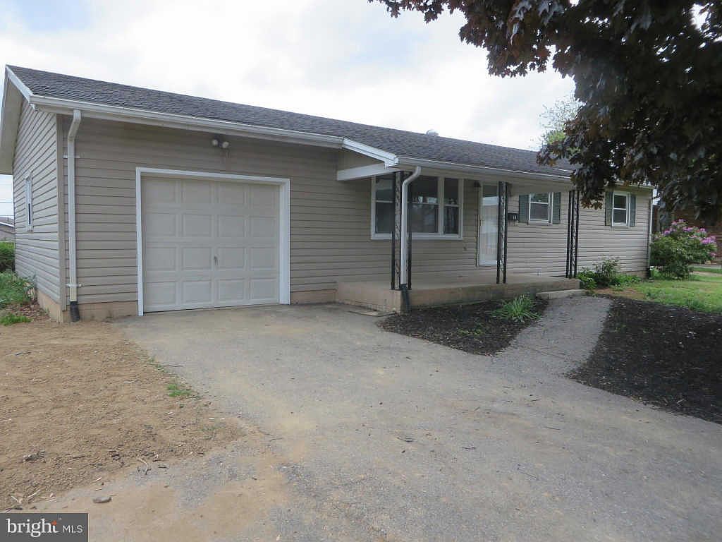 44 Turner Dr, Fayetteville, PA 17222 Zillow