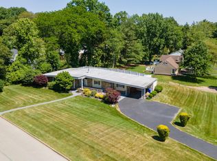 1029 Arboretum Rd, Wyncote, PA 19095