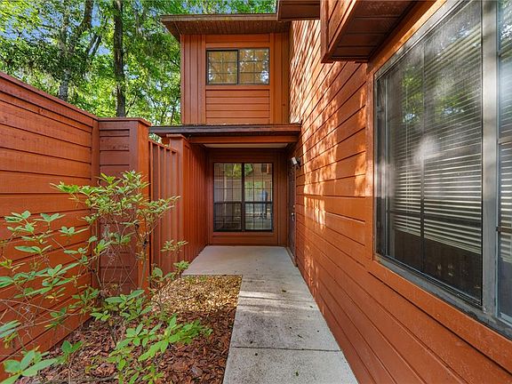 2nd image of 5701 SW 10th Pl