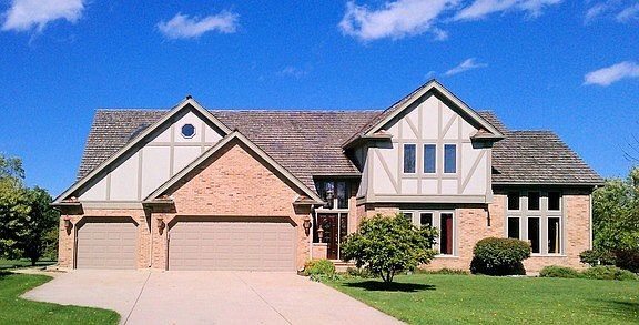 2nd image of 24060 W Royal Worlington Dr