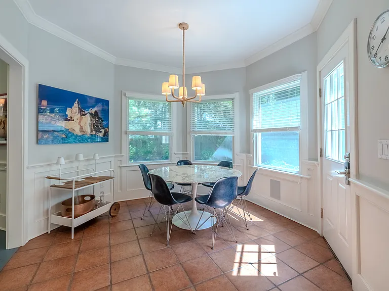 16 Ocean Pkwy — Photo 6