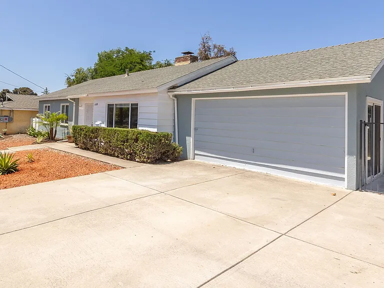 6180 Veemac Ave — Photo 33