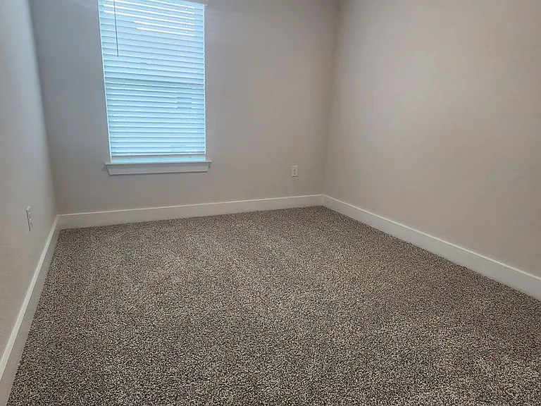 9436 Nature Creek Ln — Photo 10