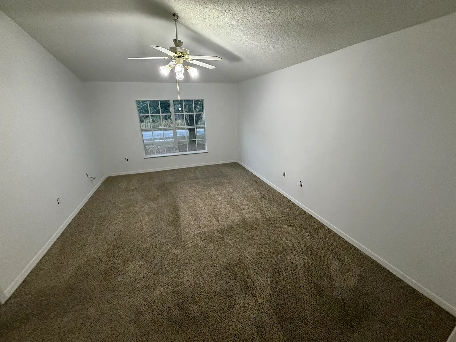 3 bed, 2025 sqft, $2,532 — Photo 3
