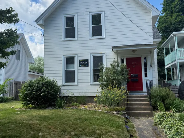 112 Arlington St APT 2, Manchester, NH 03104