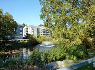 20 Ledgewood Hills Dr APT 202, Nashua, NH 03062