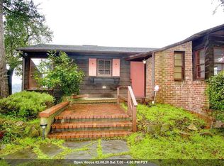 6627 Heartwood Dr, Oakland, CA